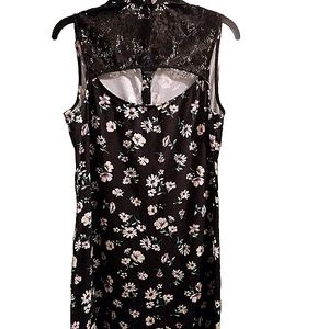 Back Foral Dress Brand is No Boundaries